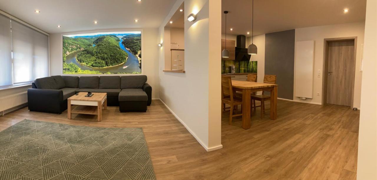 Ferienwohnung Am Saarweg メルツィッヒ エクステリア 写真