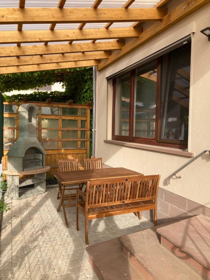 Ferienwohnung Am Saarweg メルツィッヒ エクステリア 写真